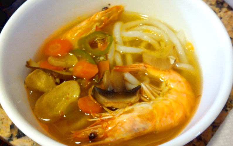 Simple Seafood Broth with Rice Noodles Recipe