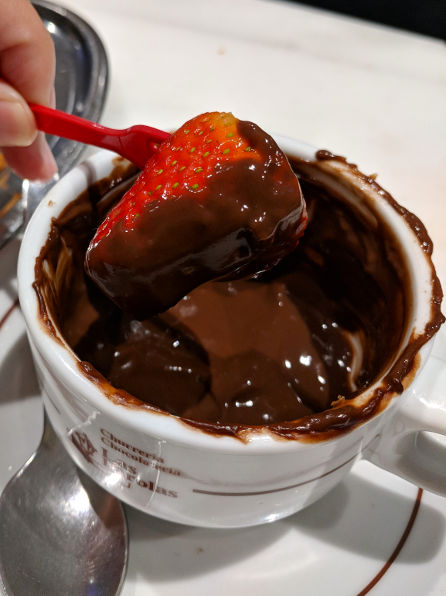 Churrería-Chocolatería Las Farolas Chocolate Dipped Strawberry