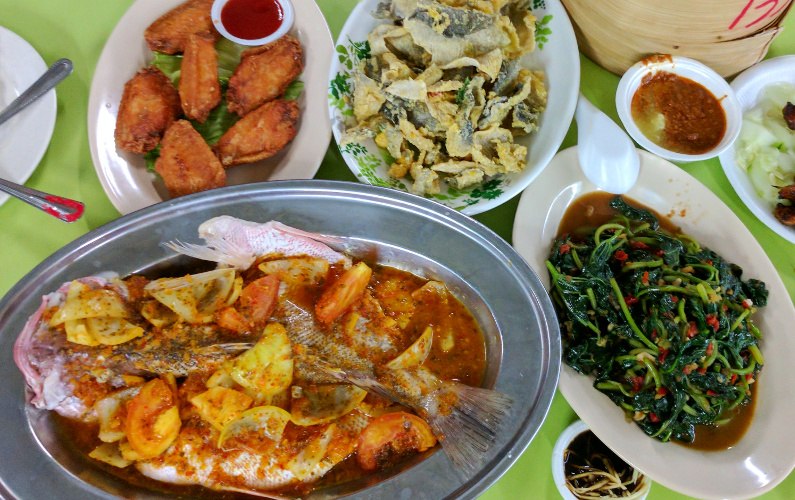 Eat Singapore Cantonese Cuisine at Chinatown’s 80 Huat Huat