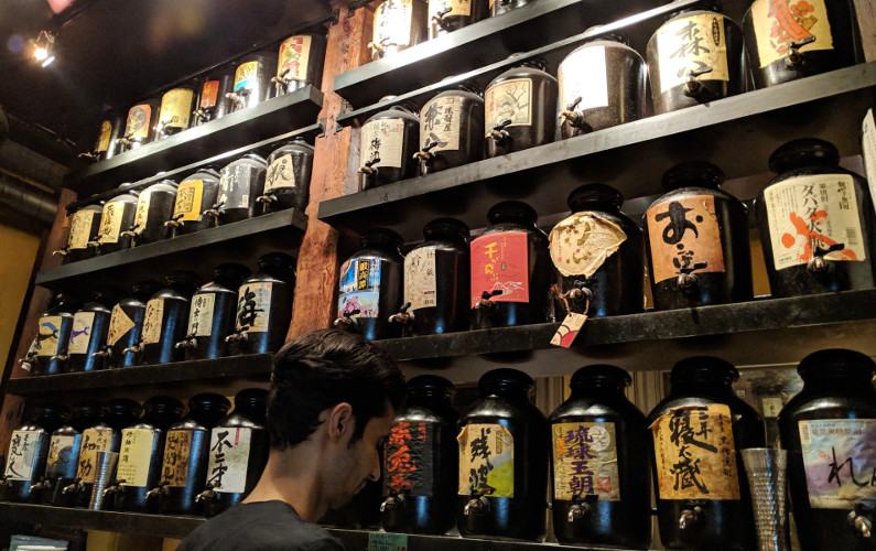 Wall of Sake Joumon Roppongi Tokyo Japan 02