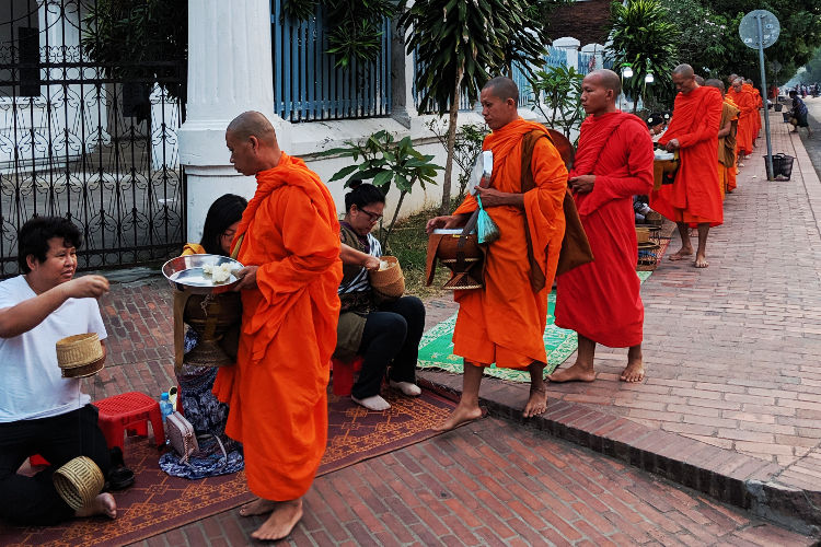 4 Day Trip to Luang Prabang | Food 8nd Trips